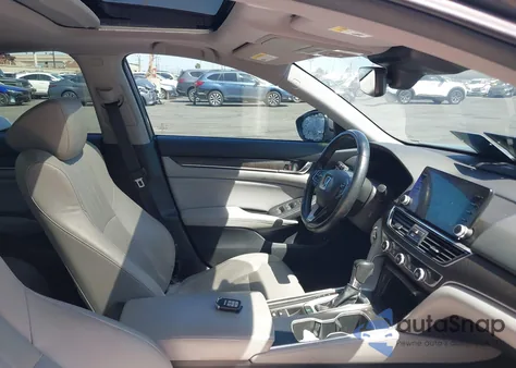 2018 Honda Accord Ex-L z USA, uszkodzony, nr VIN 1HGCV1F57JA055873